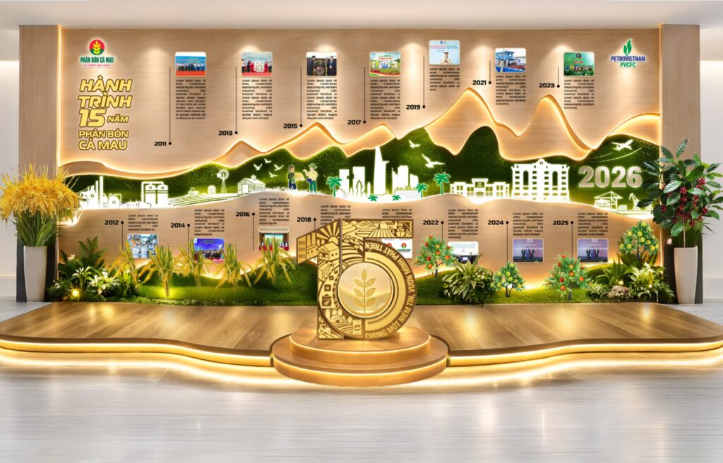 Dịch vụ thiết kế backdrop sự kiện, phông nền sân khấu chuyên nghiệp cho hội nghị, khai trương, gala dinner, lễ ra mắt sản phẩm từ Misa Media. Keywords: thiết kế gian hàng triển lãm, thiết kế booth hội chợ, thiết kế gian hàng hội chợ, thiet ke gian hang trien lam, exhibition booth design, thi công gian hàng triển lãm, phối cảnh 3D gian hàng, thiết kế booth trưng bày, mẫu booth gian hàng đẹp, dựng gian hàng triển lãm, booth quảng cáo trưng bày, thiết kế backdrop sự kiện, thiết kế backdrop sân khấu, thiết kế phông nền sự kiện, thiet ke backdrop, mẫu backdrop sự kiện đẹp, thiết kế backdrop họp báo, thiết kế backdrop hội nghị, dịch vụ thiết kế backdrop, báo giá thiết kế backdrop, thiết kế backdrop khai trương, thiết kế phông nền Gala Dinner